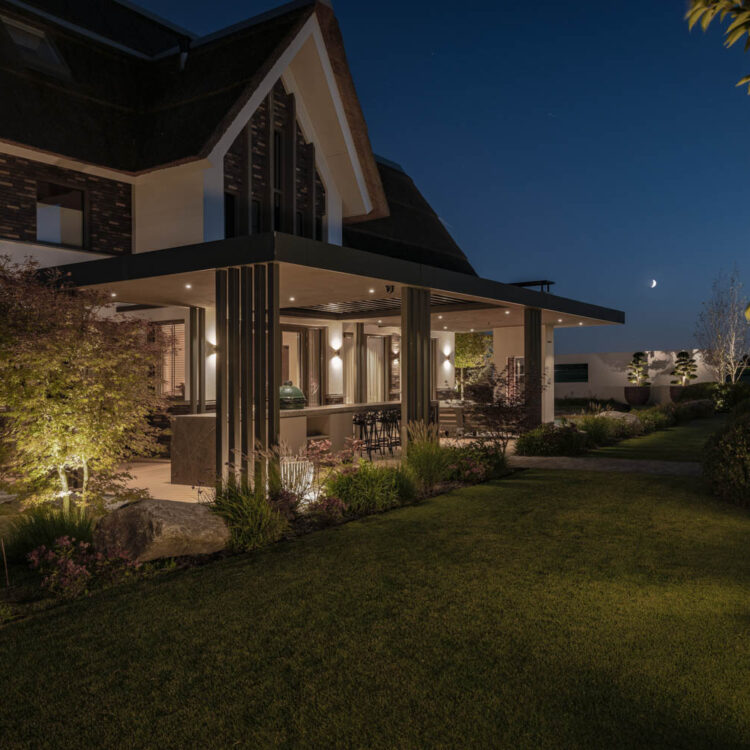 Oriental Luxury Garden