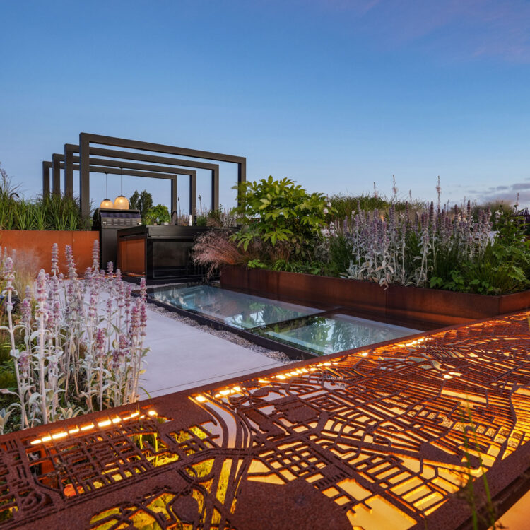 Artistic floral roofgarden A’dam