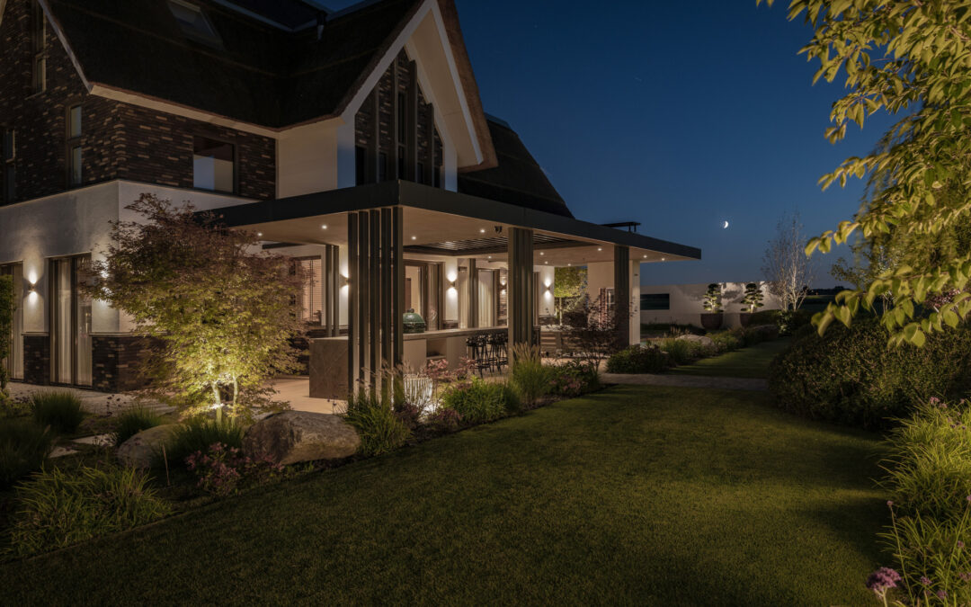 The functionality and elegance of a luxury slat canopy